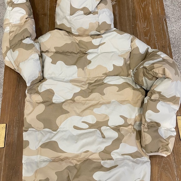 Nike Sportswear Therma-FIT Windrunner Men's Insulated Camo Jacket - Picture 4 of 5